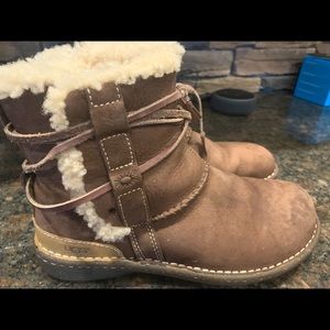 Women’s Vintage Uggs